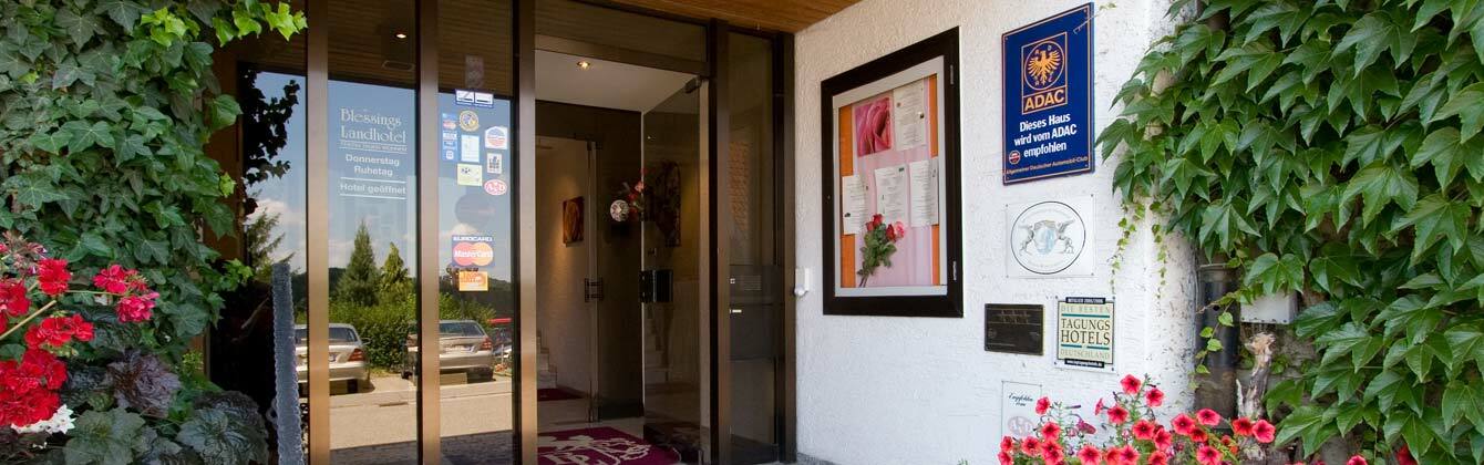 Blessings Landhotel Lehnenberg Buitenkant foto